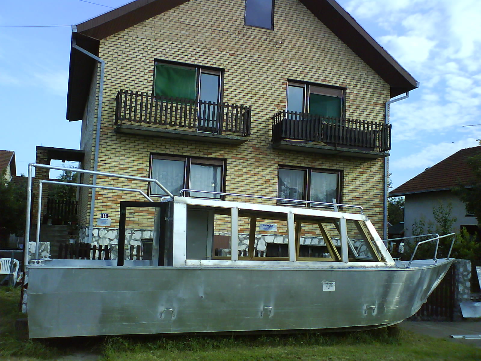 Aluminijumski camci